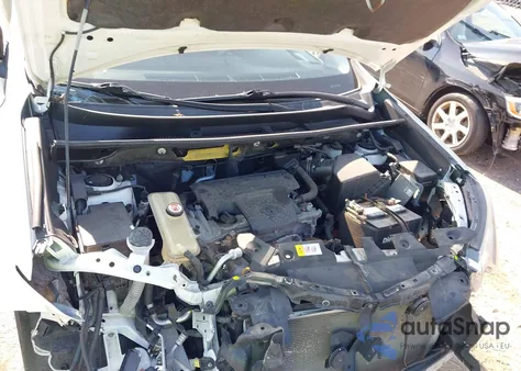 2017 Toyota Rav4 Le z USA, uszkodzony, nr VIN JTMBFREV9HJ155295